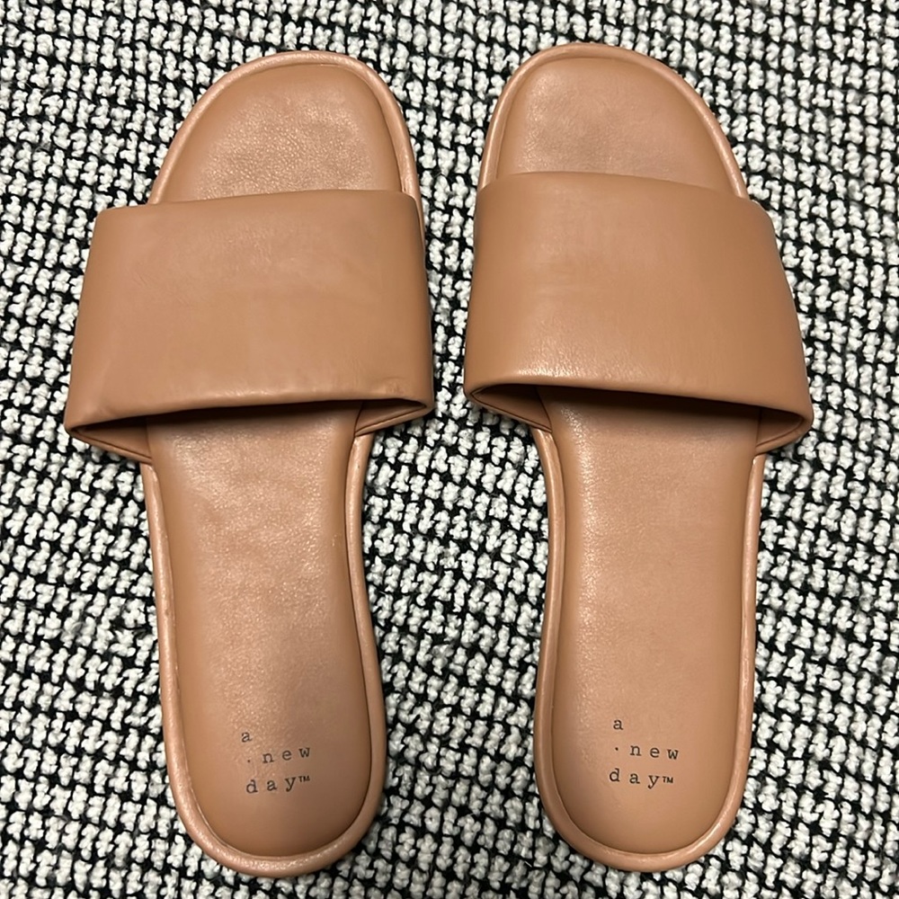 Slide sandles